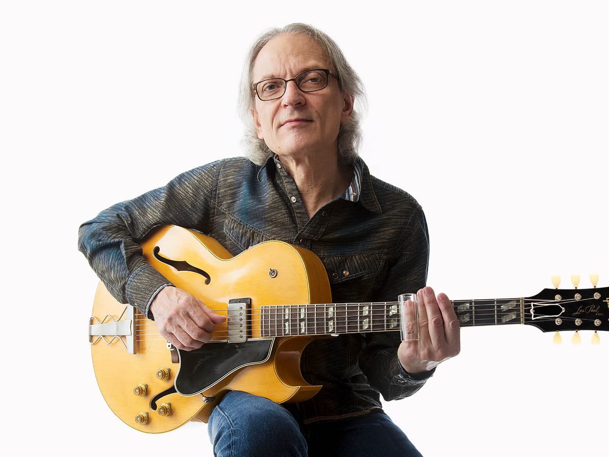 Sonny Landreth In A Rare Solo Appearance w/ Kevin Gordon