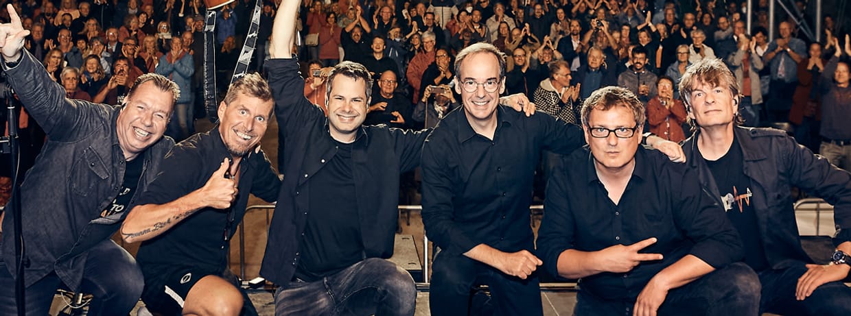 Abgesagt: Dire Strats • A Tribute To The Legendary Dire Straits • 13.10.2023 Geiselwind