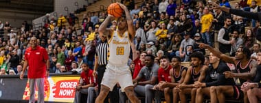 Valpo Basketball vs Lindenwood