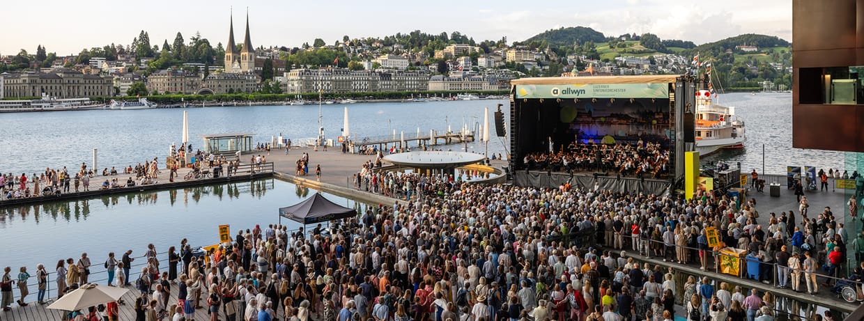 Klassik Open-Air auf dem Europaplatz 