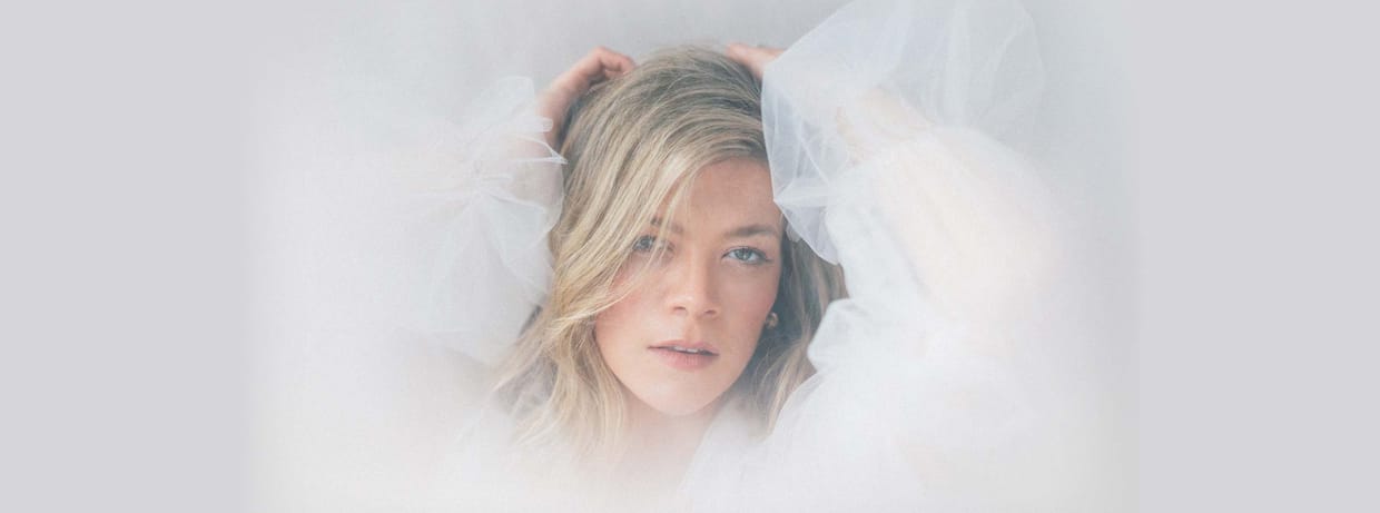 Rising Sun Presents: Liz Longley