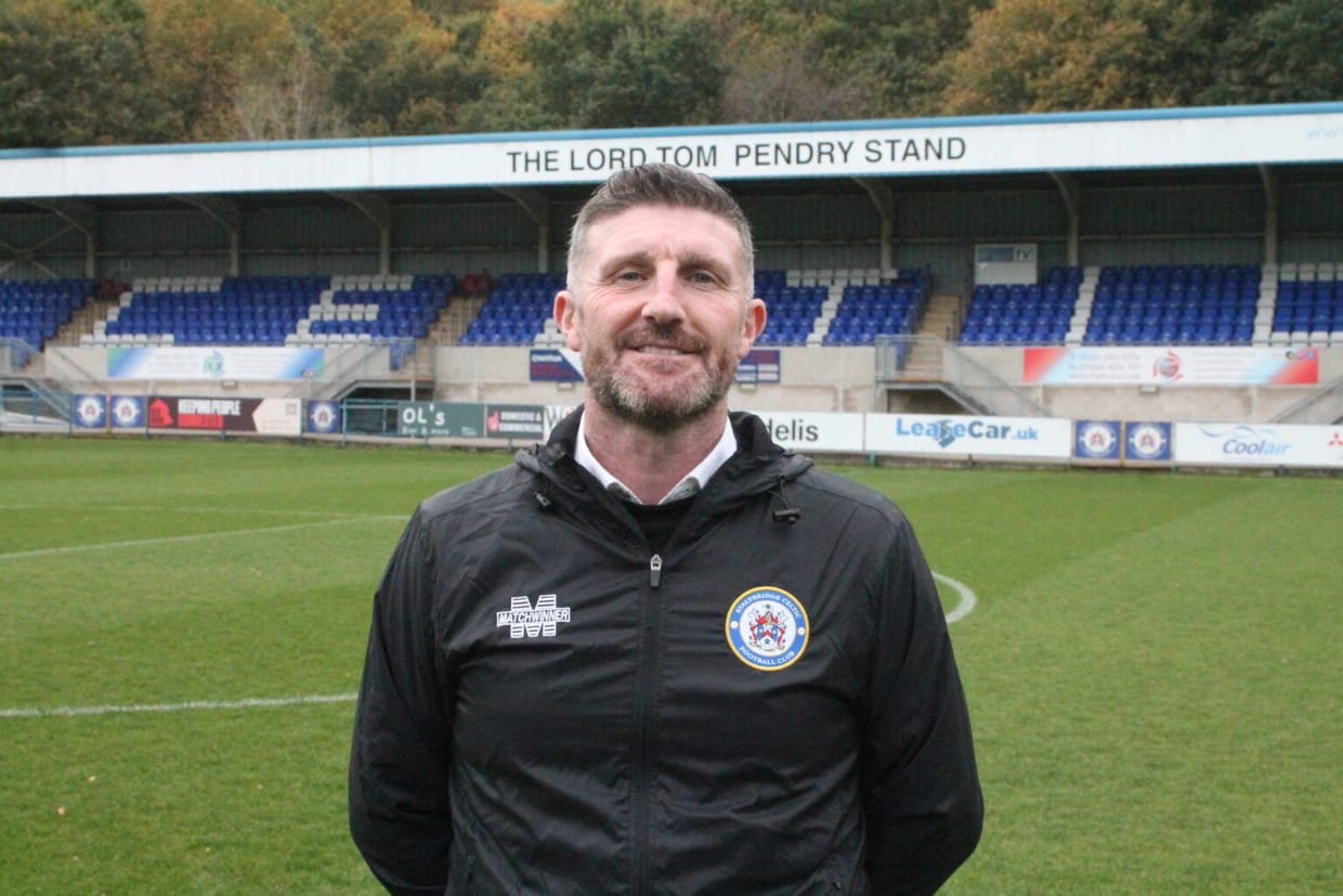 An Evening With Jon Macken