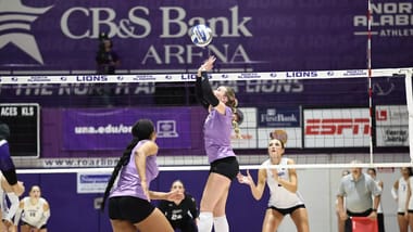 North Alabama Volleyball vs UT Arlington