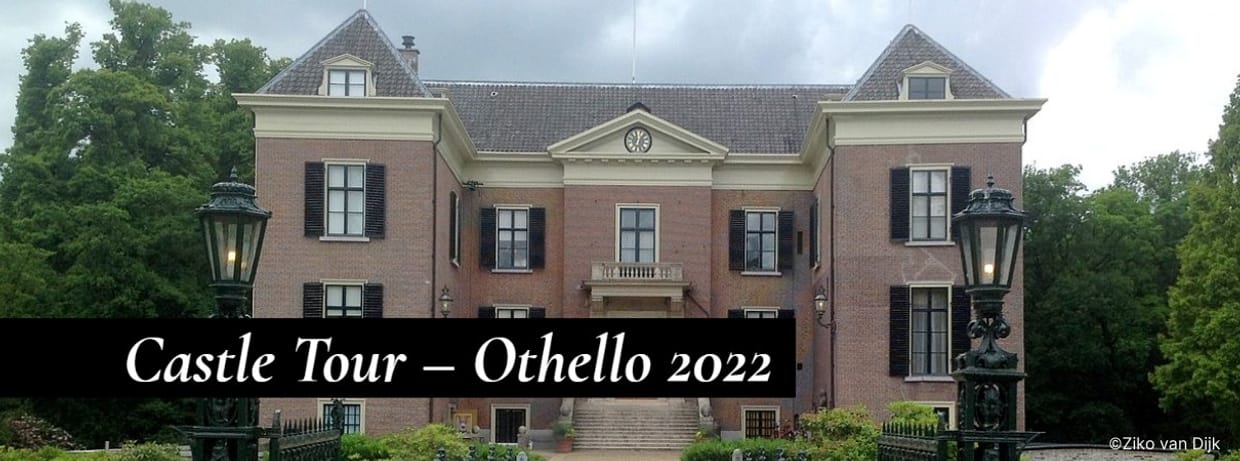 Courtyard of Kasteel Huis Doorn 18:00