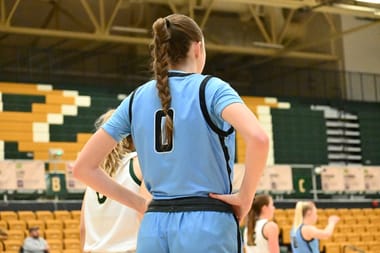 Upper Iowa vs Waldorf (Women's Basketball)