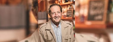 Abgerechnet Restkarten in der Bücherstube Lauer. Autorenlesung: "Troubadour" - Der 15. Fall für Bruno, Chef de Police