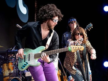 CW 8 Track - Nashville's Ultimate 70s & 80s Cover Band