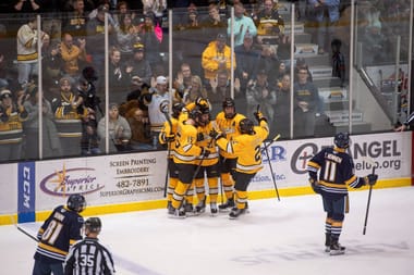 Huskies Hockey Season Tickets