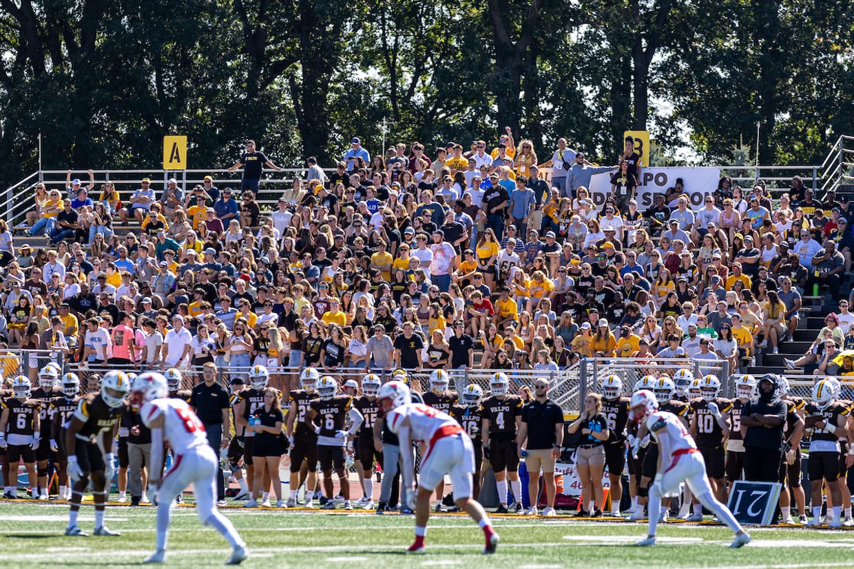 Valpo Football vs Drake-Homecoming