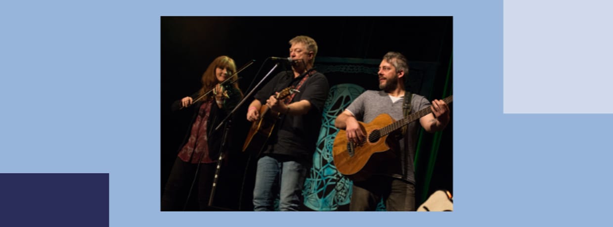 KONZERT: Paddy Goes to Holyhead