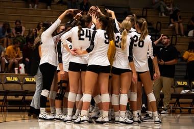 Valpo Volleyball vs Missouri State