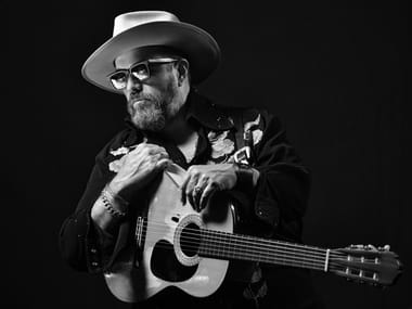 Raul Malo 'of The Mavericks' with Special Guest Seth Walker