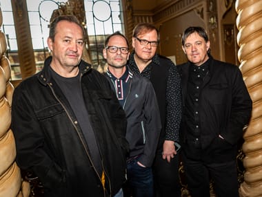 The Smithereens ft. special guest vocalist Robin Wilson of The Gin Blossoms