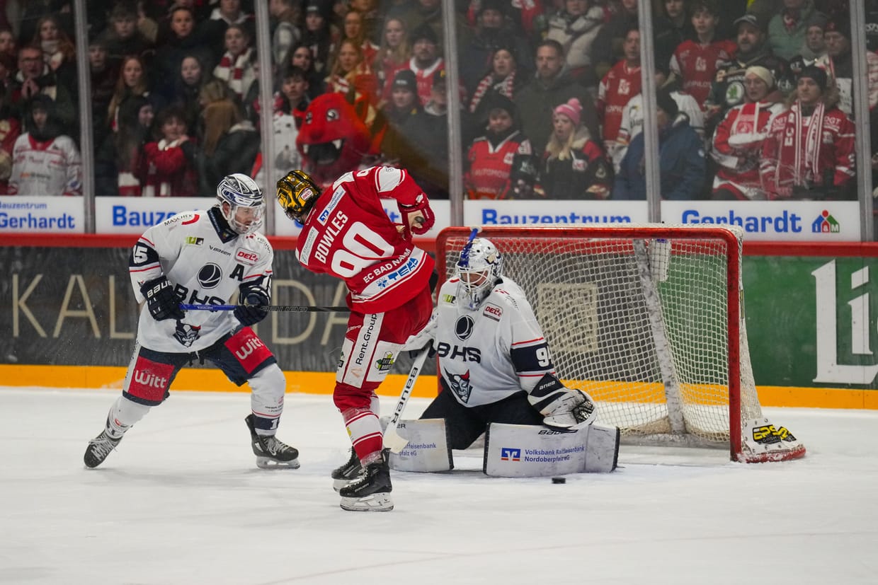 EC Bad Nauheim - Blue Devils Weiden