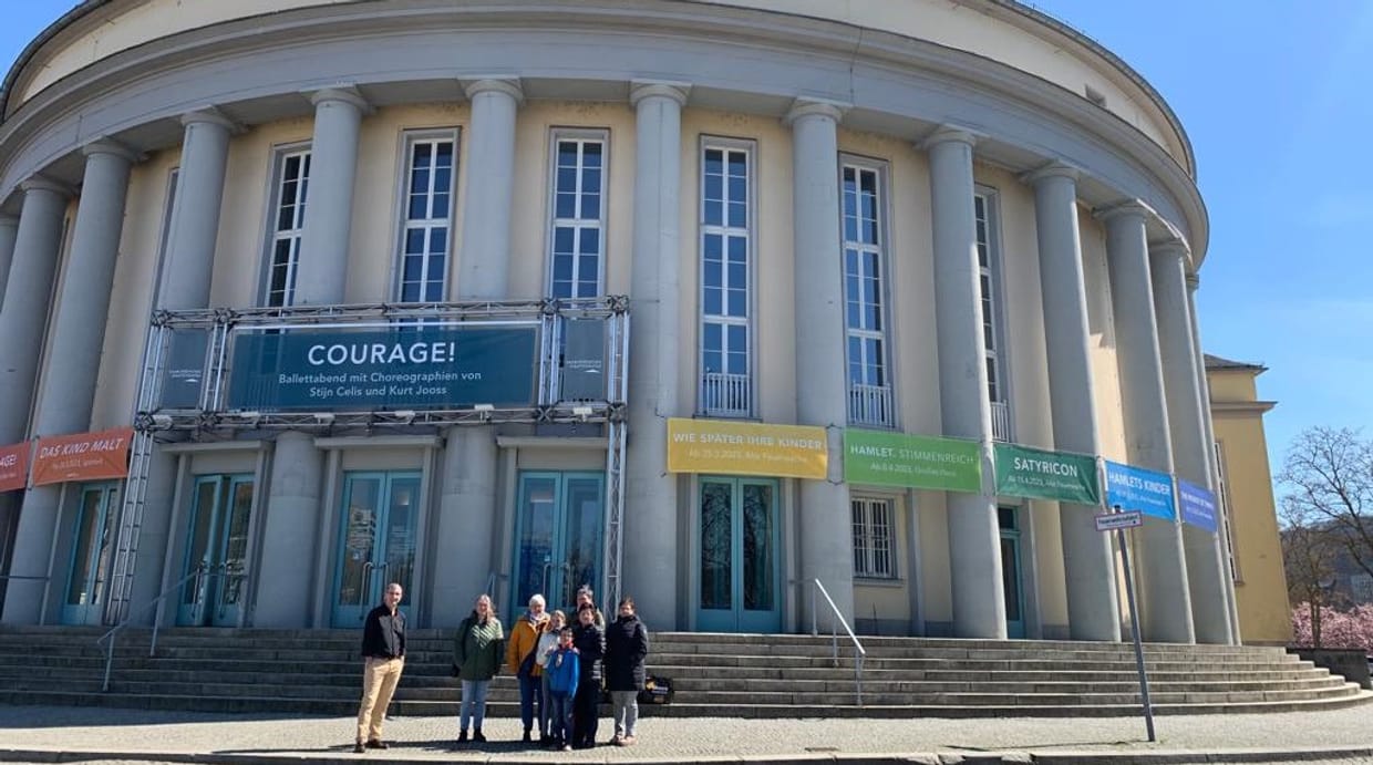 Backstage im Staatstheater -  Ein exklusiver Blick hinter die Kulissen