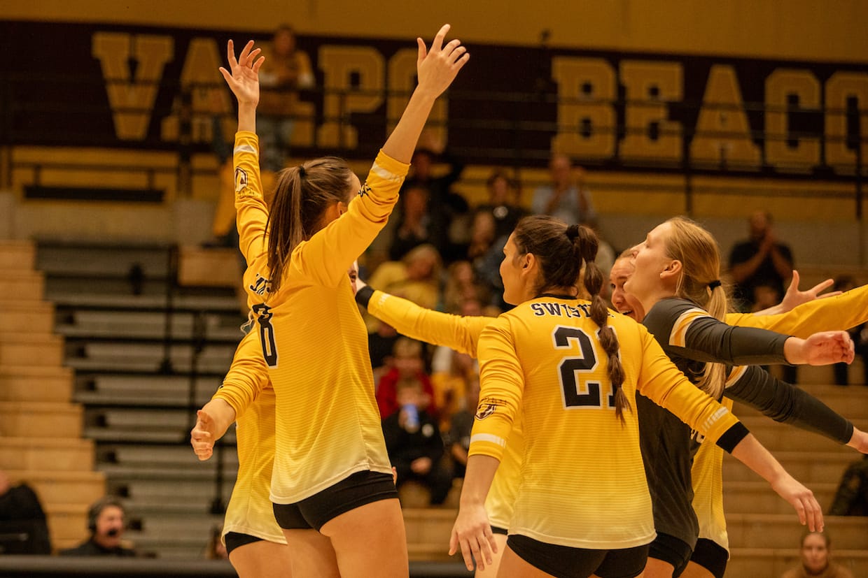 Valpo Volleyball vs UNI