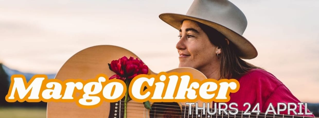 Margo Cilker with support Joana Serrat
