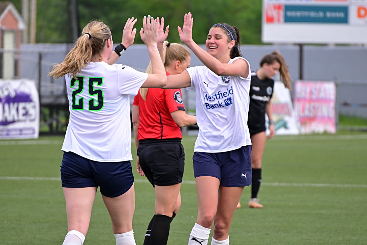 New England Mutiny vs. Connecticut Legends (UWS) 