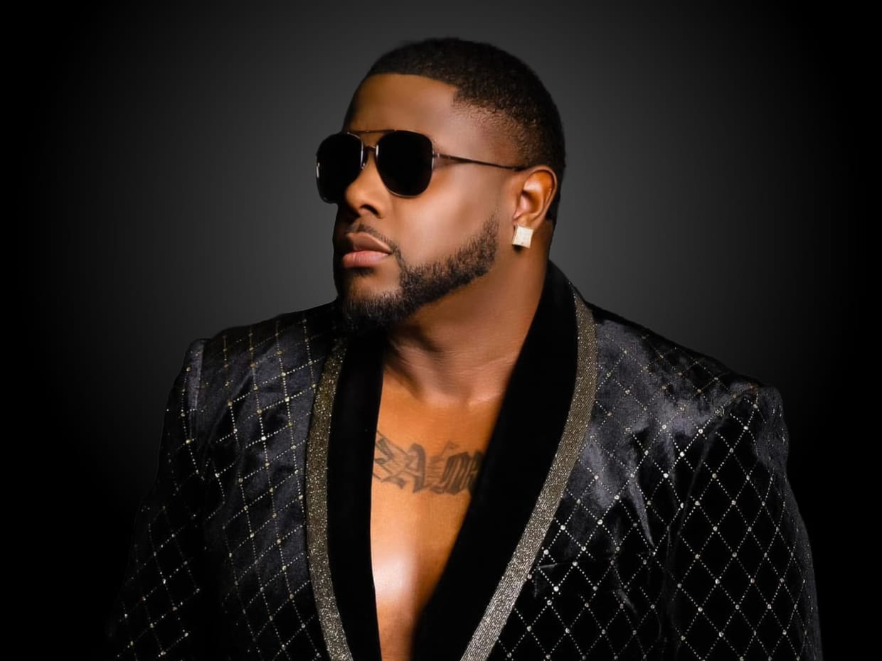 CW R&B Sing-Along �Sing Your Soul Out� With Rey Royale