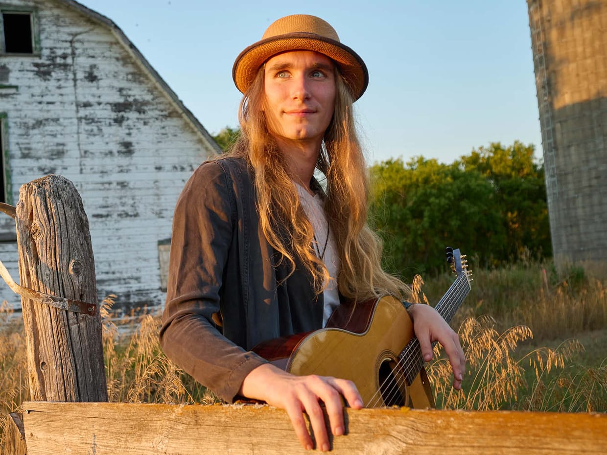 Sawyer Fredericks