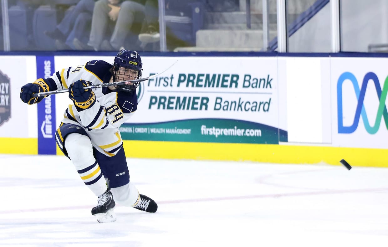 Augustana Hockey vs Lake Superior State (SAT)