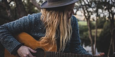 STU LARSEN