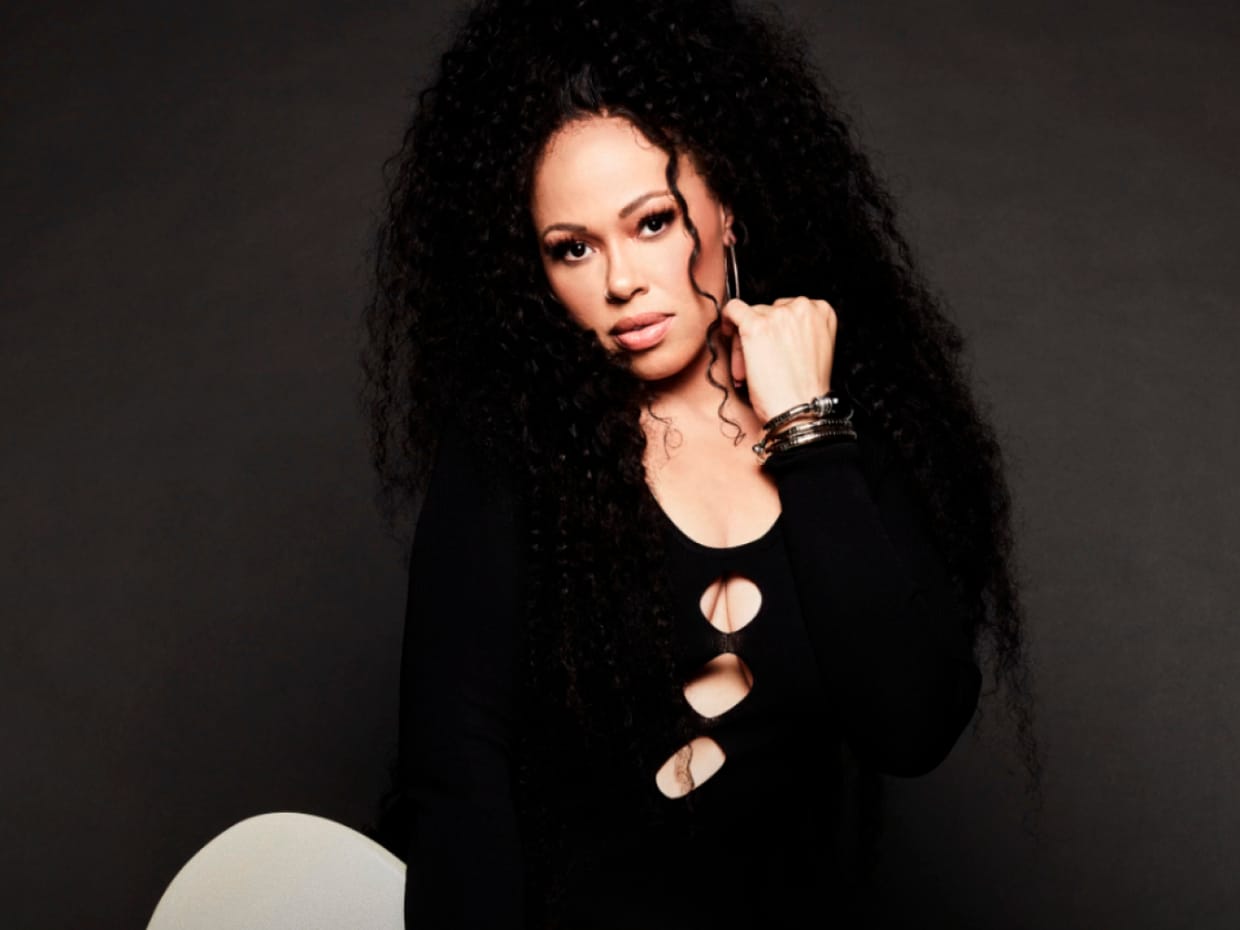 Elle Varner Unplugged