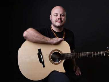 Andy McKee w/ Trevor Gordon Hall