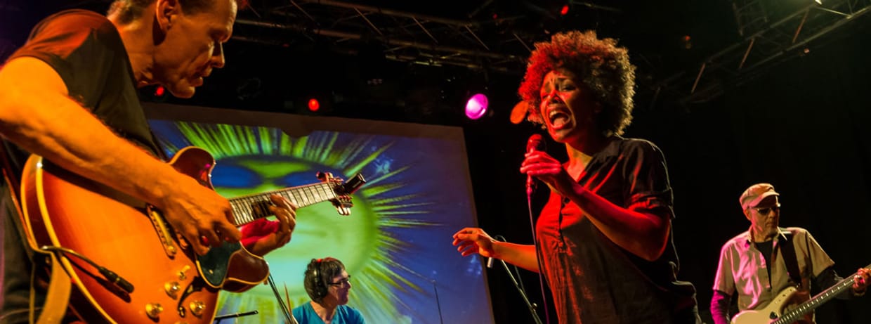 BIX TOP ACT: HATTLER