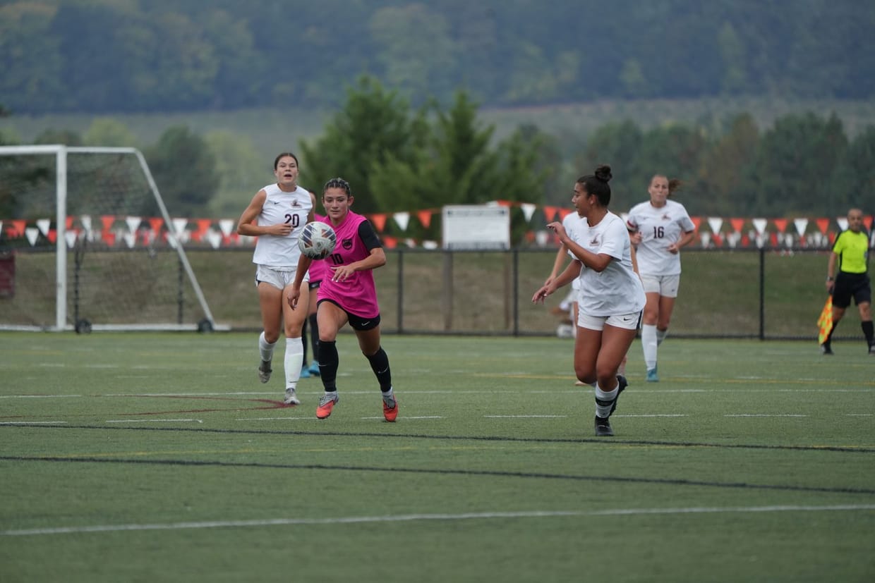 WOU Wolves Women's Soccer vs Northwest Nazarene University 