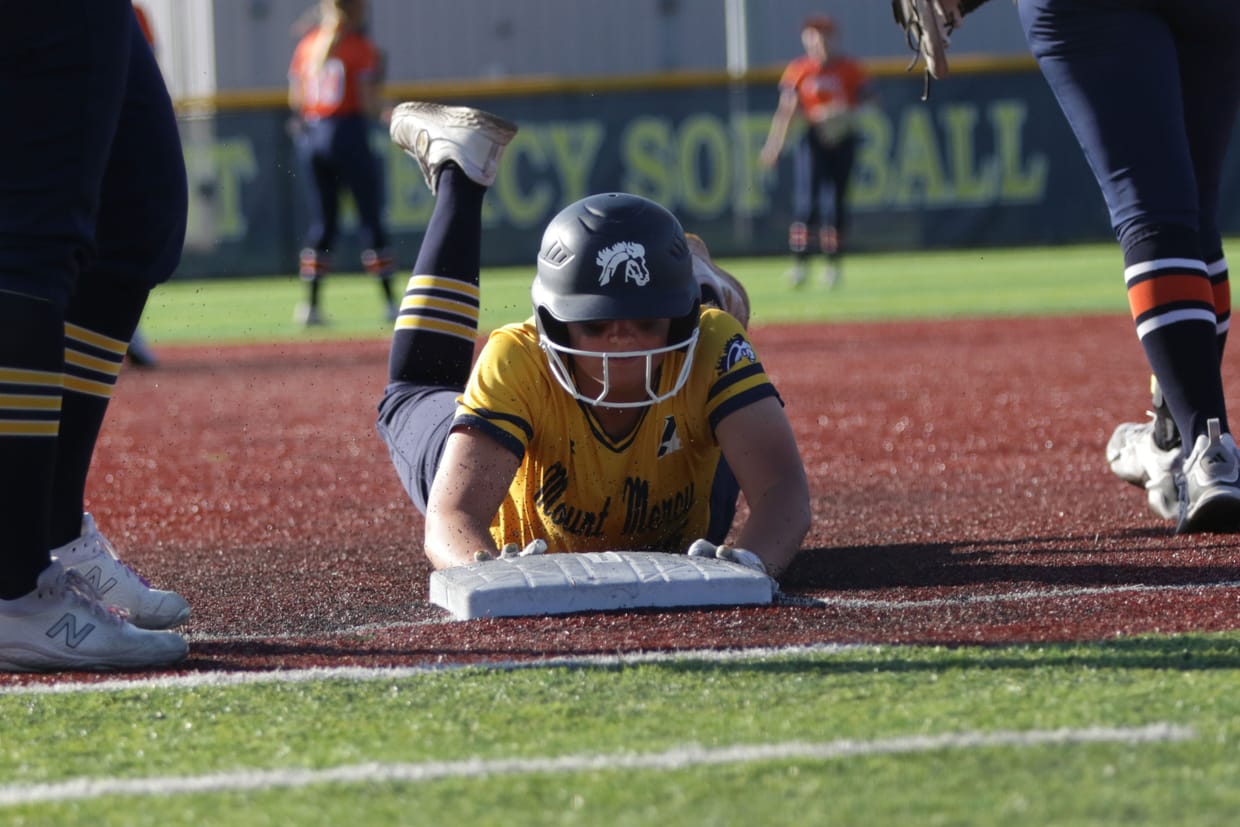 Softball vs. Clarke