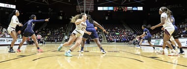 Women's Basketball vs Newberry College