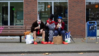 Goed Volk speelt Wat hebben we gelachen