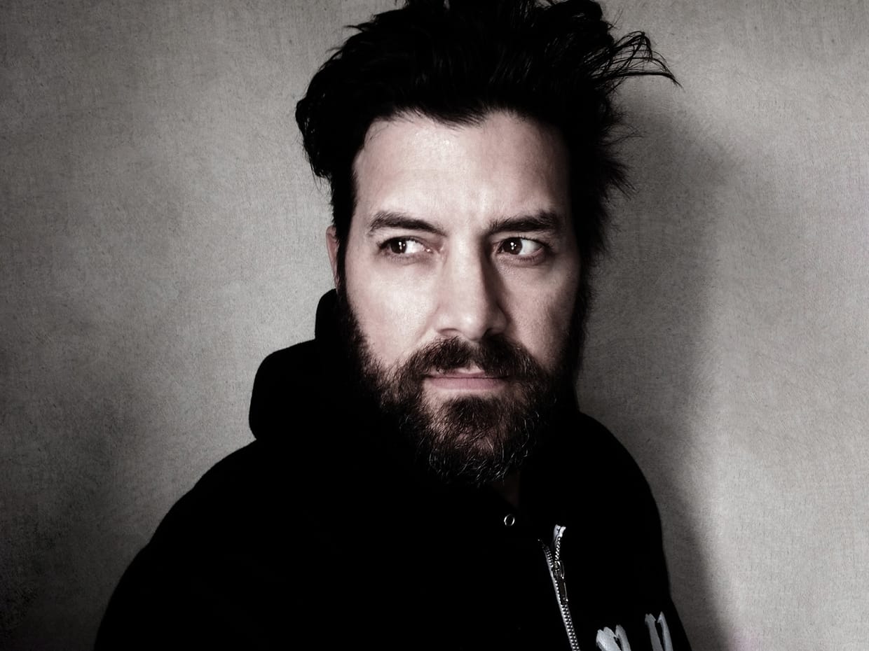 Bob Schneider with Special Guest Chris Trapper