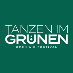 Tanzen im Grünen