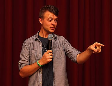 Neighborhood Comedy Showcase feat. Derrick Knopsnyder, Mike Travers and Johnny Traficante