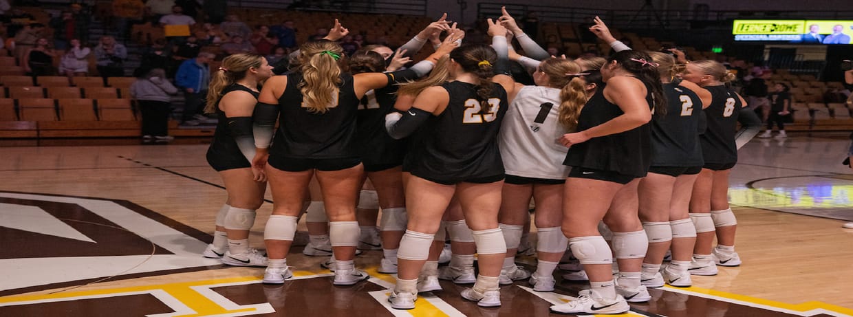 Valpo Volleyball vs Oakland University