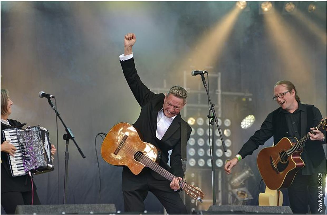 Acoustic Night: Gerry Colvin Band (UK)
