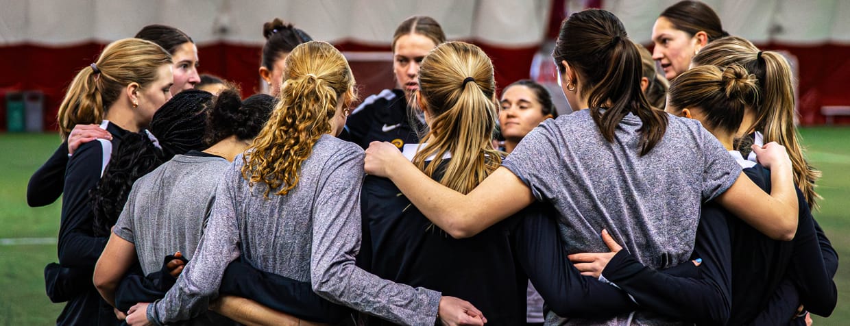 Loyola Women's Soccer Information
