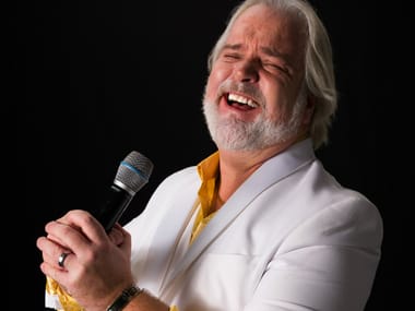 The Gambler Returns - Tribute to Kenny Rogers