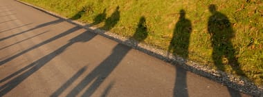 Vom Gehen in der Natur, allein und in Gruppen