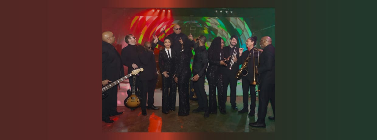 Motown Christmas ft. The Motown Experience