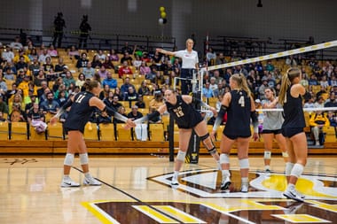 Valpo Volleyball vs UNI