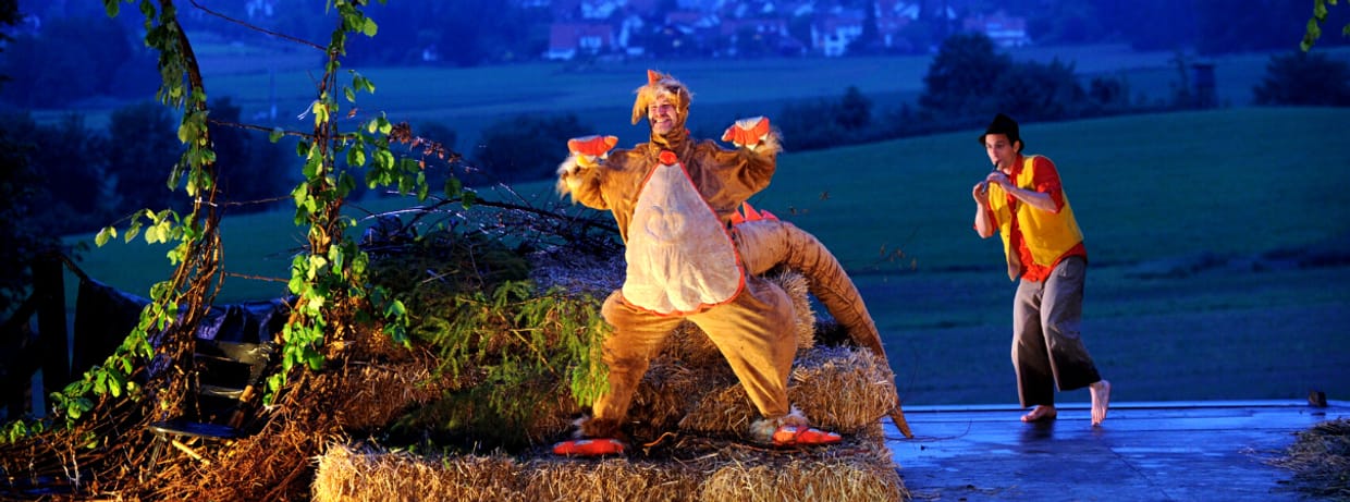 Open Air Sommertheater auf der Waldbühne Anhausen mit dem Theaterstück „Die goldene Brücke des Drachen“
