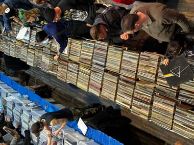 Schallplattenbörse Mönchengladbach + Beatles Stammtisch