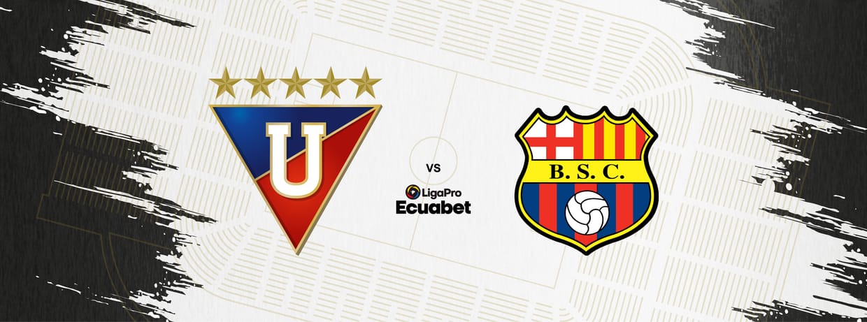 HINCHADA LOCAL-LIGA DEPORTIVA UNIVERSITARIA vs BARCELONA SC
