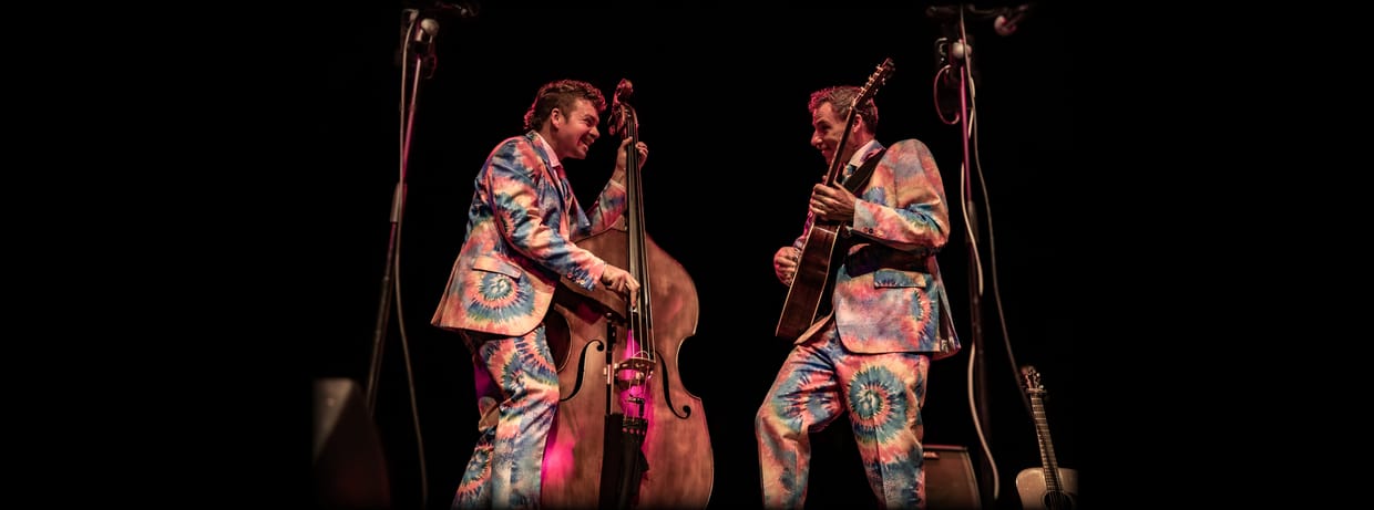 Andy Falco & Travis Book (of The Infamous Stringdusters) Play Garcia