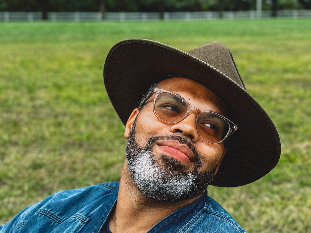 Eric Roberson - 8/25