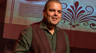 Trukendoos Comedy Café: Yannick Noben, Accordeoneel, Senne Maes, MC Steven Mahieu