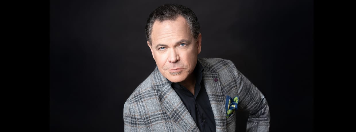Kurt Elling Sings Christmas